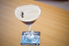cafe-dbar-coolangatta-bar-04.jpg